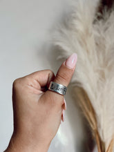 Load image into Gallery viewer, The Howdy Thick Cuff

