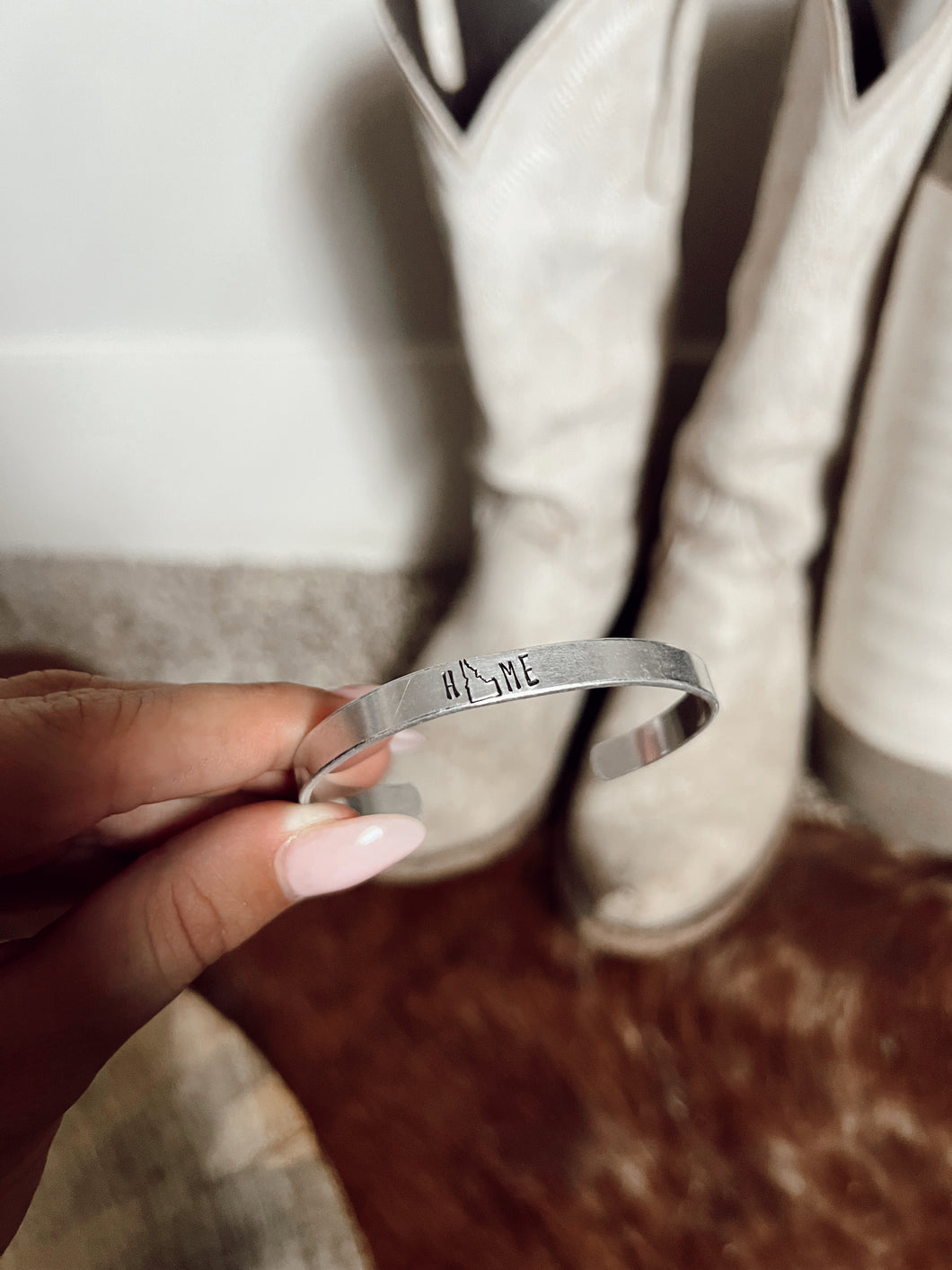 Idaho Thin Bracelet