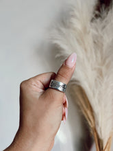 Load image into Gallery viewer, The Howdy Thick Cuff
