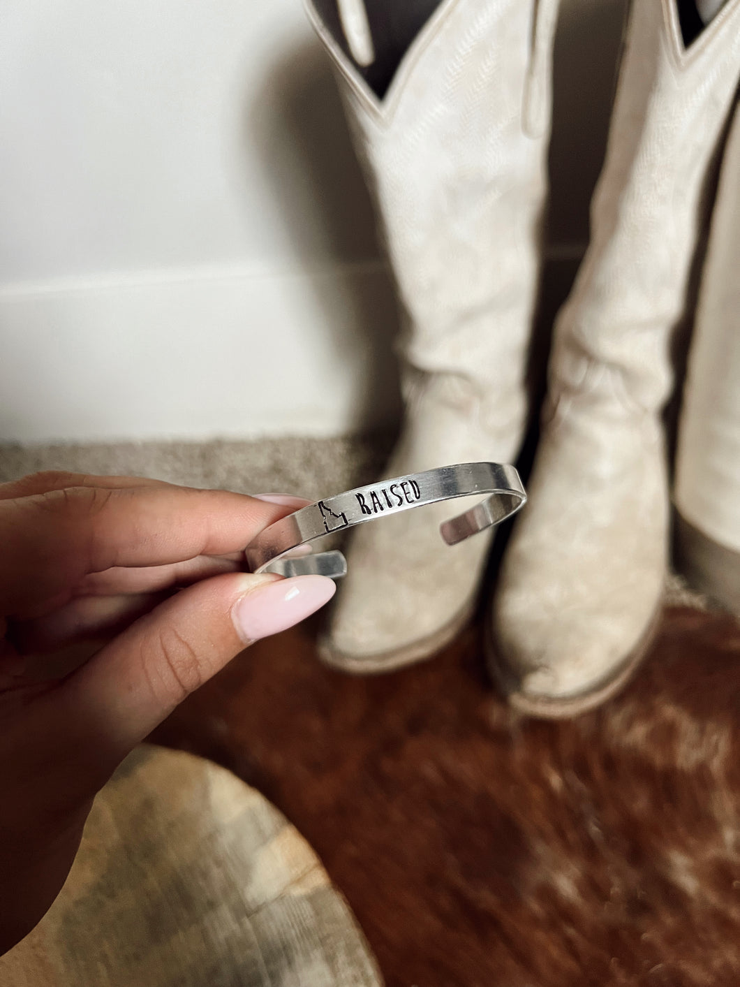 Idaho Raised Thin Bracelet